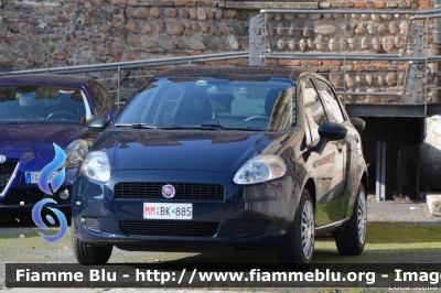 Fiat Grande Punto
Marina Militare Italiana
MM BK 885
Parole chiave: Fiat Grande_Punto MMBK885 Raduno_Anc_2018