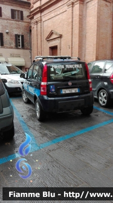 Fiat Nuova Panda 4x4 I Serie
Polizia Municipale
Castiglione del Lago (PG)
Parole chiave: Fiat Nuova_Panda_4x4_ISerie