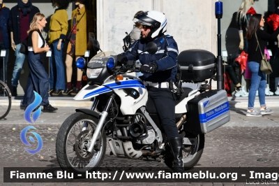 Bmw F650GS
Polizia Municipale Ferrara
Moto 25
Parole chiave: Bmw F650GS