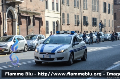 Fiat Nuova Bravo
Polizia Municipale Ferrara
Parole chiave: Fiat Nuova_Bravo