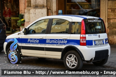 Fiat Nuova Panda 4x4 I serie
Polizia Municipale Ferrara
Allestimento Focaccia
Auto 7
Parole chiave: Fiat Nuova_Panda_4x4_Iserie Festa_della_Polizia_2019