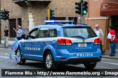 Fiat Freemont
Polizia di Stato 
Polizia Stradale
POLIZIA H8786
Mille Miglia 2015
Parole chiave: Fiat Freemont POLIZIAH8786 1000_MILGIA_2015