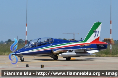 Aermacchi MB339PAN
Aeronautica Militare Italiana
313° Gruppo Addestramento Acrobatico
Stagione esibizioni 2017
Pony 11
Parole chiave: Aermacchi MB339PAN