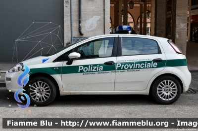 Fiat Punto VI serie
Polizia Provinciale Ferrara
FE01
Parole chiave: Fiat Punto_VIserie