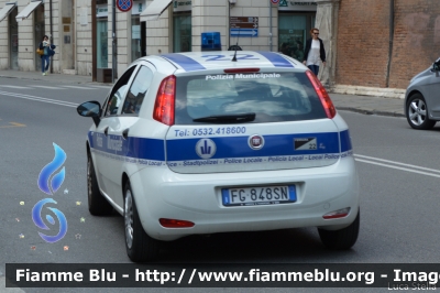Fiat Punto VI serie
Polizia Municipale Ferrara
Auto 22
Parole chiave: Fiat Punto_VIserie Giro_D_Italia_2018