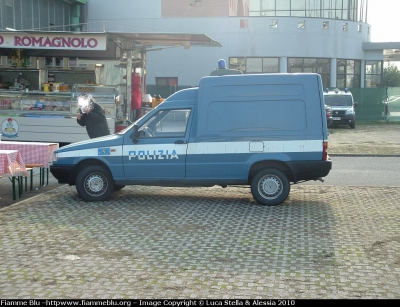 Fiat Fiorino II Serie
Polizia di Stato
Polizia Stradale
Parole chiave: Fiat Fiorino_IISerie Sicurtech_Forli&#039;_2008
