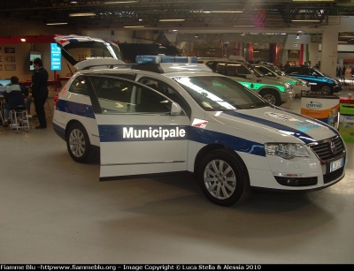 Volkswagen Passat Variant V Serie
Polizia Municipale
Associazione Intercomunale della Pianura Forlivese
Comune di Forli'
Parole chiave: Volkswagen Passat_Variant_VSerie Sicurtech_Forli&#039;_2008