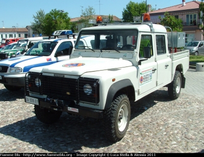 Land Rover Defender 130
Protezione Civile Provinciale di Ferrara
Parole chiave: Land-Rover Defender_130