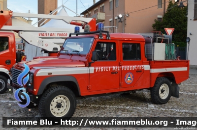 Land Rover Defender 130
Vigili del Fuoco
Comando Provinciale di Ferrara
Distaccamento Volontario di Copparo
VF 25481
Parole chiave: Land-Rover Defender_130 VF25481