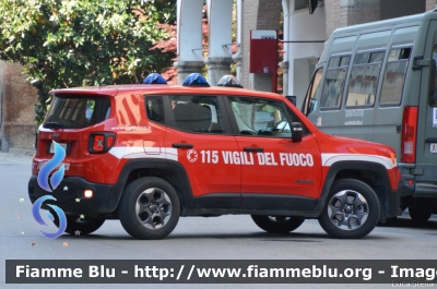 Jeep Renegade
Vigili del Fuoco
Comando Provinciale di Ferrara
VF 28785
Parole chiave: Jeep Renegade VF28785