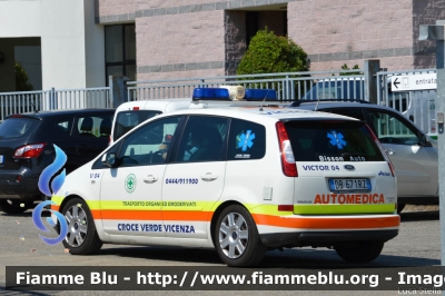 Ford C-Max I serie
Croce Verde Vicenza
Allestita Aricar
VICTOR 04
Parole chiave: Ford C-Max_Iserie Automedica Open_Day_ARicar_2014