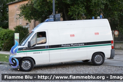 Fiat Ducato II serie
Polizia Locale
Comune di Brescia
Servizio di Protezione Civile
Livrea Polizia Municipale
In scorta alla Mille Miglia 2018
Parole chiave: Fiat Ducato_IIserie 1000_Miglia_2018