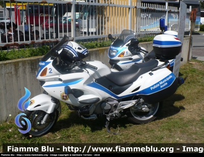 Honda Deauville II serie
Polizia Municipale Aosta
Parole chiave: Honda Deauville_IIserie PM_Aosta