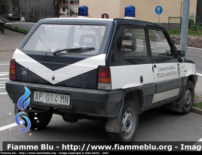 Fiat Panda 4x4 II serie
Polizia Municipale Soraga
Parole chiave: Fiat Panda_4x4_IIserie PM_Soraga