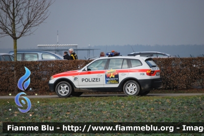 BMW X3 I Serie
Schweiz - Suisse - Svizra - Svizzera
Polizia Cantonale Zurigo 
(polizia aereoportuale)
Zurich Airport
Parole chiave: BMW X3_I_Serie