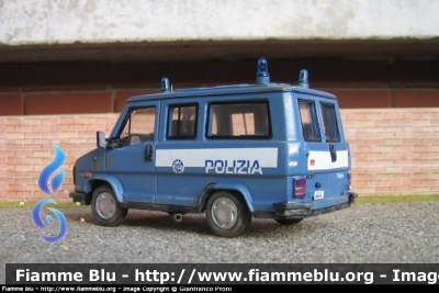 Fiat Talento
Polizia di Stato
Polizia Ferroviaria di Bologna
Parole chiave: fiat talento polfer ferroviaria
