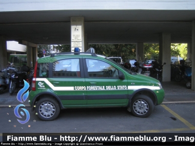 Fiat Nuova Panda 4x4
Corpo Forestale dello Stato
CFS 591 AE
Parole chiave: Fiat Nuova_Panda_4x4 CFS591AE