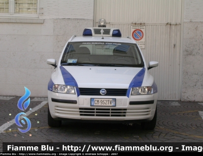 Fiat Stilo Multiwagon II serie
Polizia Municipale - StadtPolizei 
Merano - Meran (BZ)
Parole chiave: Fiat Stilo Multiwagon_IIserie