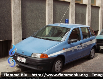 Fiat Punto I serie
Polizia di Stato
POLIZIA B7954
Parole chiave: Fiat Punto_Iserie PoliziaB7954