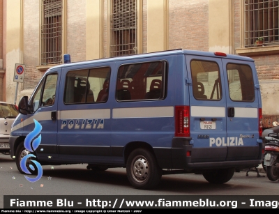 Fiat Ducato III serie
Polizia di Stato
POLIZIA F0121
Parole chiave: Fiat Ducato_IIIserie PoliziaF0121