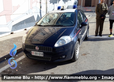 Fiat Grande Punto
Carabinieri
CC DI 218
Parole chiave: Fiat Grande Punto_CCDI218