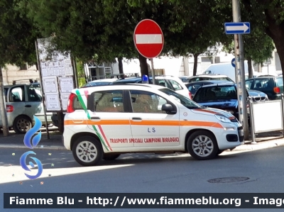 Fiat Nuova Panda II serie
LS Servizi Sanitari Bari
Trasporti Speciali Campioni Biologici
Parole chiave: Fiat Nuova Panda_II serie