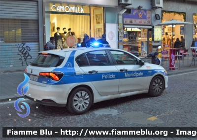 Fiat Nuova Tipo
Polizia Municipale Napoli
Codice Automezzo: 17
POLIZIA LOCALE YA 008 AP
Parole chiave: Fiat Nuova Tipo_POLIZIALOCALEYA008AP
