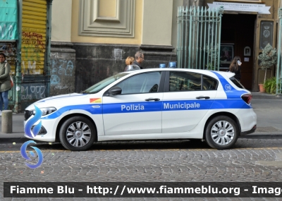 Fiat Nuova Tipo
Polizia Municipale Napoli
Codice Automezzo: 16
POLIZIA LOCALE YA 028 AP
Parole chiave: Fiat Nuova Tipo_POLIZIALOCALEYA028AP