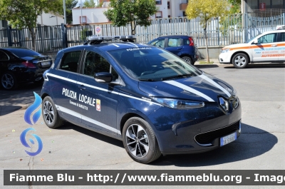 Renault Zoe
Polizia Locale Barletta
POLIZIA LOCALE YA 518 AP
allestimento Bertazzoni
Parole chiave: Renault Zoe_POLIZIALOCALEYA518AP