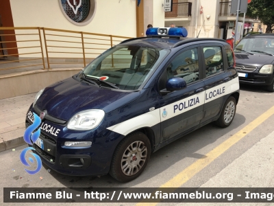 Fiat Nuova Panda II Serie
Polizia Locale 
Polignano a Mare
POLIZIA LOCALE YA160AA
Parole chiave: Fiat Nuova Panda_II Serie_POLIZIA LOCALE YA160AA