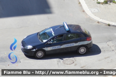 Fiat Nuova Bravo
Polizia Locale Barletta
POLIZIA LOCALE YA 565 AG
Parole chiave: Fiat Nuova Bravo_POLIZIA LOCALEYA565AG