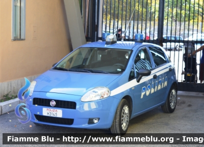 Fiat Grande Punto
Polizia di Stato
POLIZIA H3145
Parole chiave: Fiat Grande Punto_POLIZIAH3145