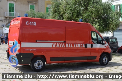 Fiat Ducato X290
Vigili del Fuoco
Comando Provinciale di Bari
VF 31284
Parole chiave: Fiat Ducato X290_VF31284
