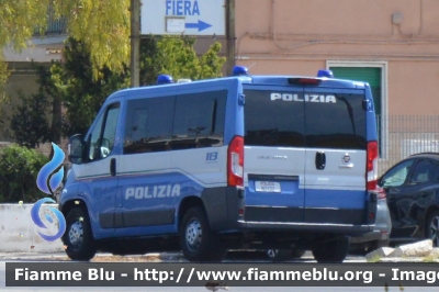 Fiat Ducato X290
Polizia di Stato
Polizia N5132
Parole chiave: Fiat Ducato X290_POLIZIAN5132