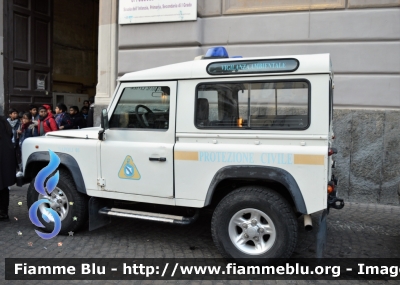 Land Rover Defender 90
Protezione Civile
Regione Campania
Vigilanza Ambientale
Parole chiave: Land Rover Defender 90
