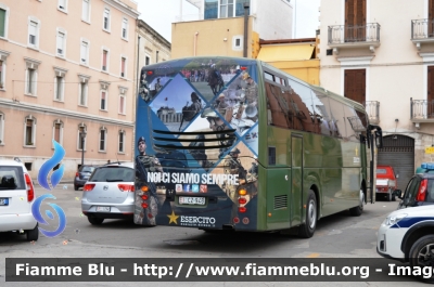Irisbus Sitcar Modena HD
Esercito Italiano
EI CZ 948
Parole chiave: Irisbus Sitcar Modena HD_EICZ948_Festa_Forze_Armate_2018
