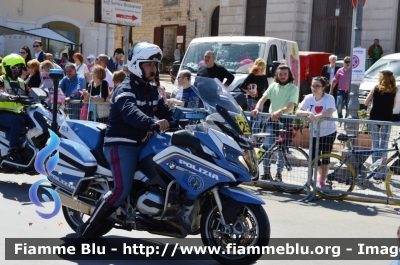 Bmw R1200RT II serie
Polizia di Stato
Polizia Stradale
in scorta al Giro d'Italia 2017
Parole chiave: Bmw R1200RT_IIserie Giro_Italia_2017