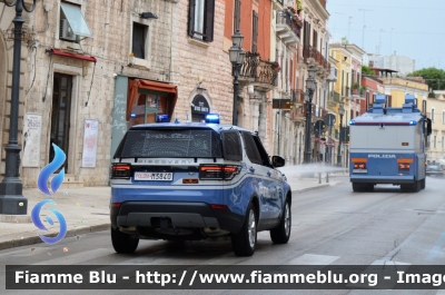 Polizia di Stato
IV Reparto Mobile Napoli
IX Reparto Mobile Bari
Parole chiave: Sanificazione_Covid-19