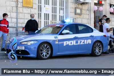 Alfa Romeo Nuova Giulia Q4
Polizia di Stato
Polizia Stradale
POLIZIA M2700
in scorta al Giro d'Italia 2020
Parole chiave: Alfa-Romeo Nuova Giulia Q4_POLIZIAM2700