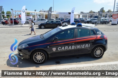 Fiat Nuova Bravo
Carabinieri
Nucleo Operativo Radiomobile
CC CT 798
Parole chiave: Fiat_Nuova Bravo_CC CT 798