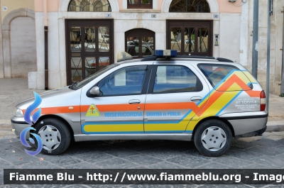 Fiat Palio
Misericordia Gravina di Puglia (BA)
Parole chiave: Fiat Palio