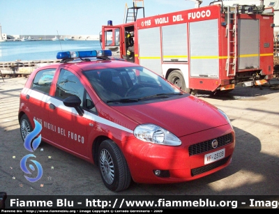 Fiat Grande Punto
Vigili del Fuoco
Comando Provinciale di Bari
VF 25139
Parole chiave: Fiat Grande_Punto VF25139