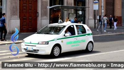 Fiat Punto II serie
Guardie Ambientali D'Italia (BA)
Parole chiave: Fiat Punto_IIserie