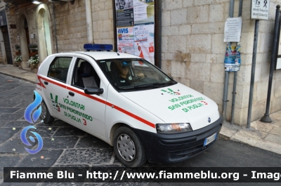Fiat Punto II serie
Volontari San Ferdinando di Puglia 3° - San Ferdinando di Puglia (BT)
Parole chiave: Fiat Punto_IIserie