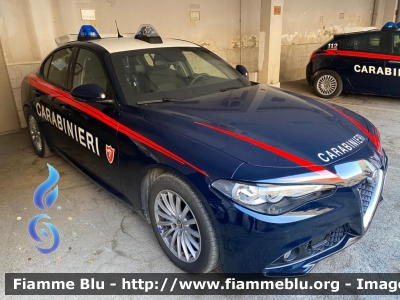 Alfa Romeo Nuova Giulia
Carabinieri
Nucleo Operativo Radiomobile
Allestimento FCA
CC EE 444
Parole chiave: Alfa-Romeo Nuova Giulia_CCEE444