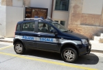 Comune_di_Alberobello_28Ba29_Polizia_Locale_Fiat_Nuova__Panda_4x4_Climbing_I_Serie_YA142AA_2.JPG