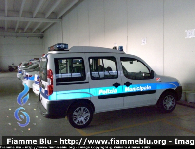 Fiat Doblò II Serie
Polizia Municipale Rimini
Reparto Mobile Infortunistica
Parole chiave: Fiat_Doblò_II_Serie_PM_Rimini