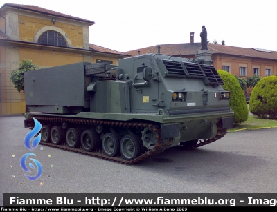 MLRS 
Esercito Italiano
con colorazione operativa standard Italiana
EI 118725
Parole chiave: MLRS EI118725