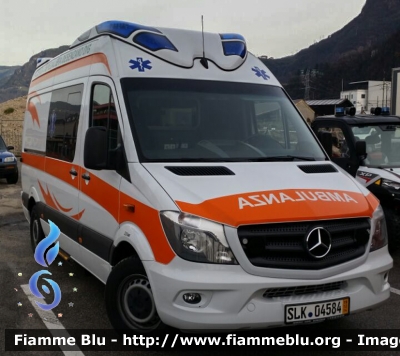 Mercedes-Benz Sprinter III serie restyle
Azienda Ospedaliera di Desenzano del Garda
Allestita Ambulanza Mobile
Parole chiave: Mercedes-Benz Sprinter_IIIserie_restyle Ambulanza