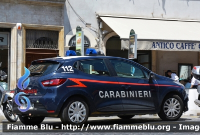 Renault Clio IV serie
Carabinieri
 Allestimento Focaccia
 Decorazione Grafica Artlantis
 CC DK579
